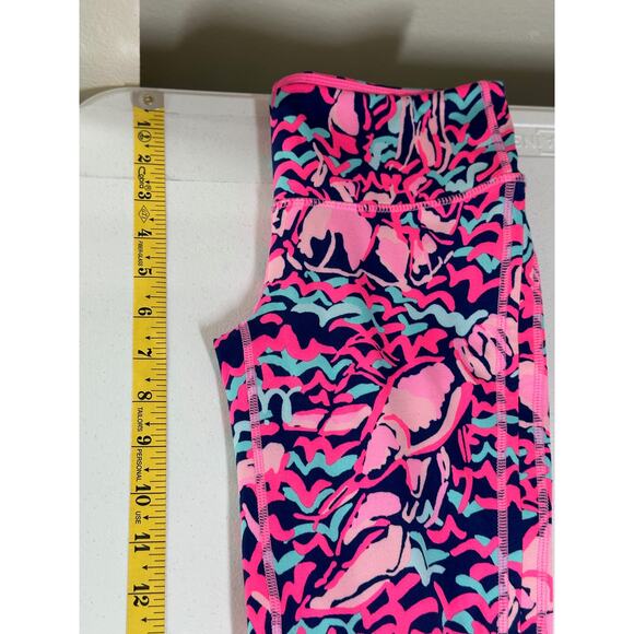 Lilly Pulitzer Pants Womens XS Luxletic Crop Pop Up‎ Lobstah Roll Navy Pink Gym - Picture 7 of 8